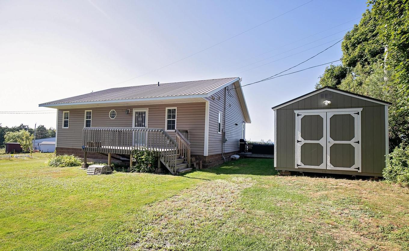 14 Roy Haines Lane, Amherst Shore, NS