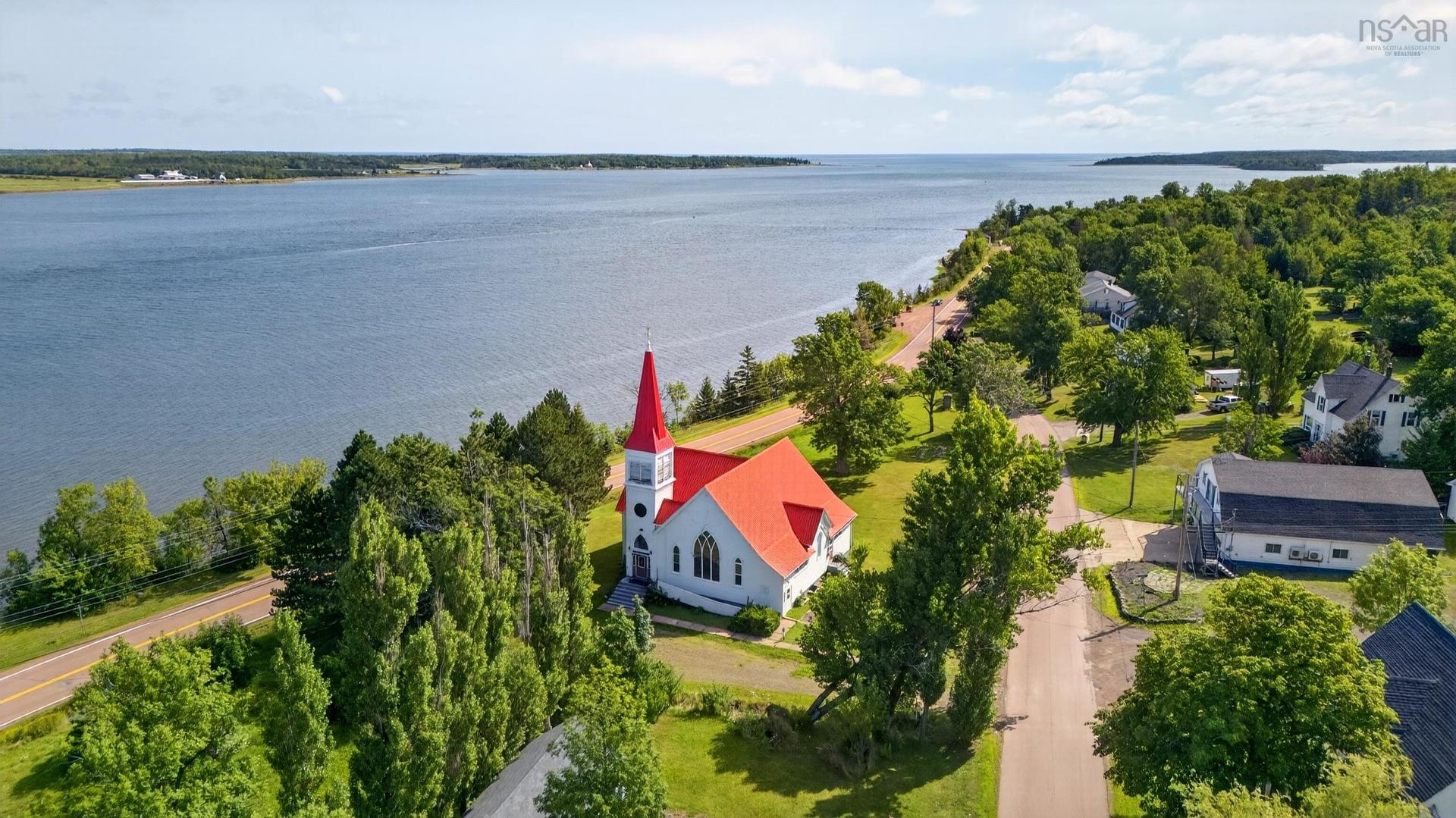 13968 Highway 6, Wallace, NS
