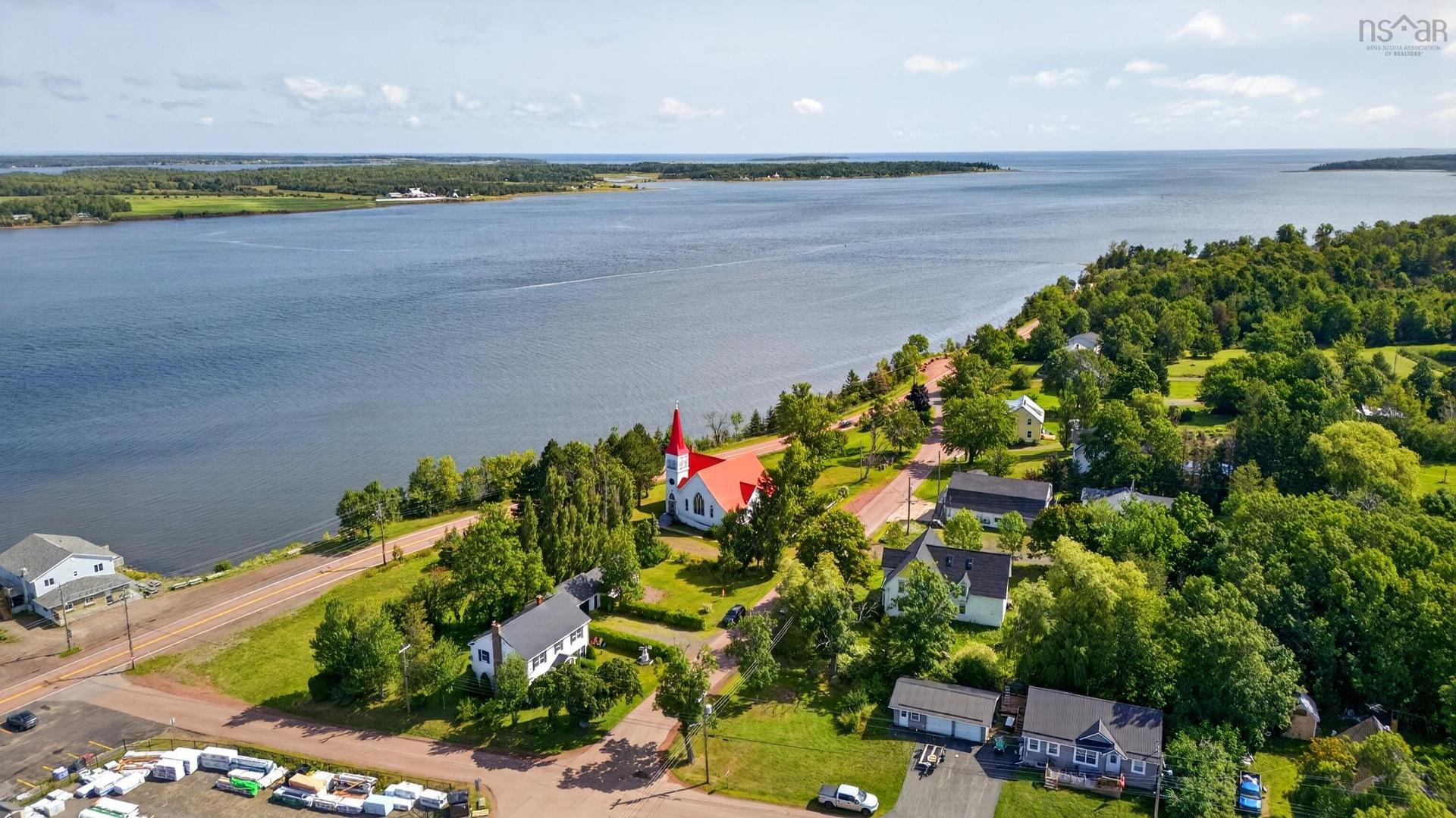 13968 Highway 6, Wallace, NS