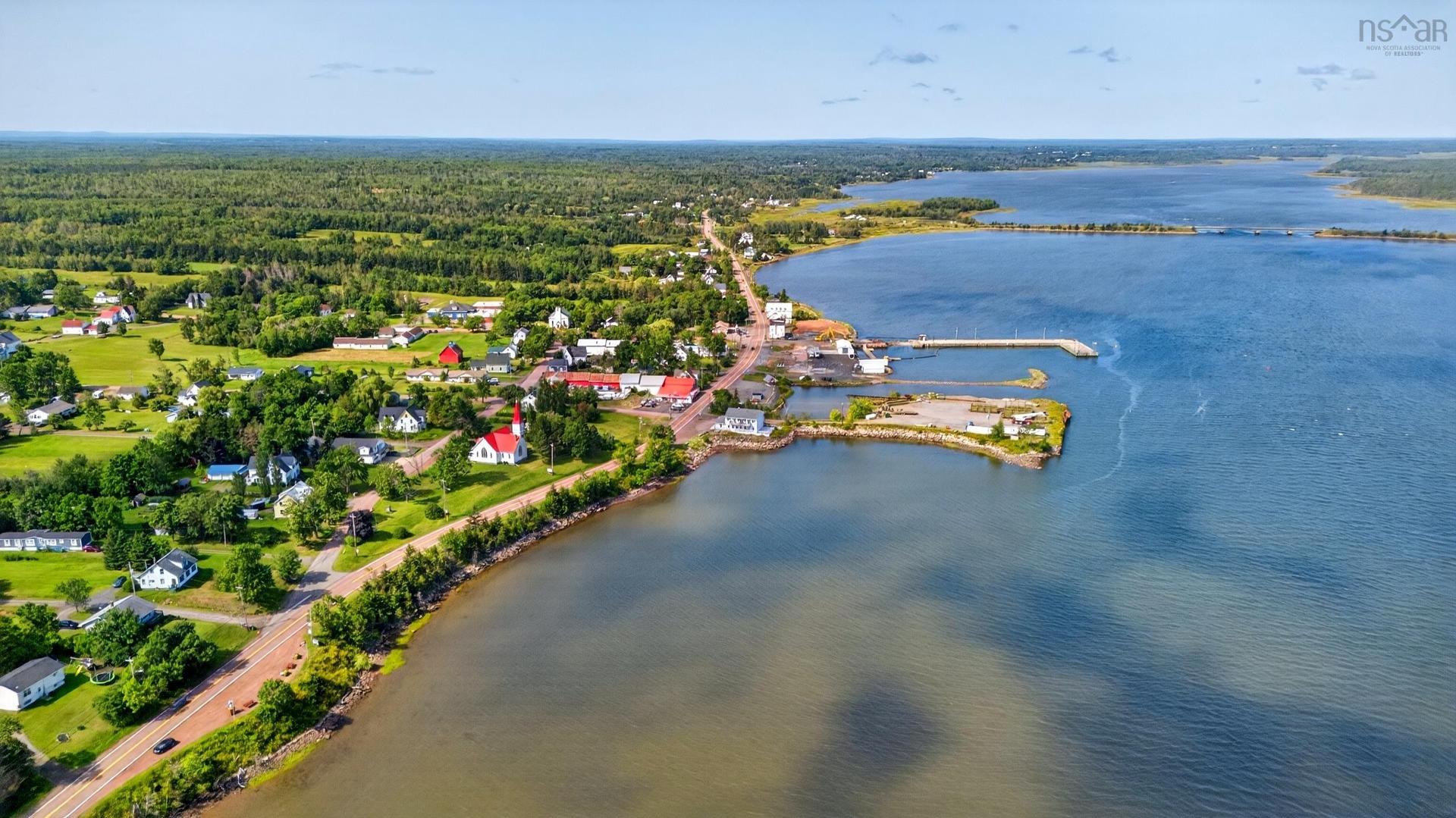 13968 Highway 6, Wallace, NS