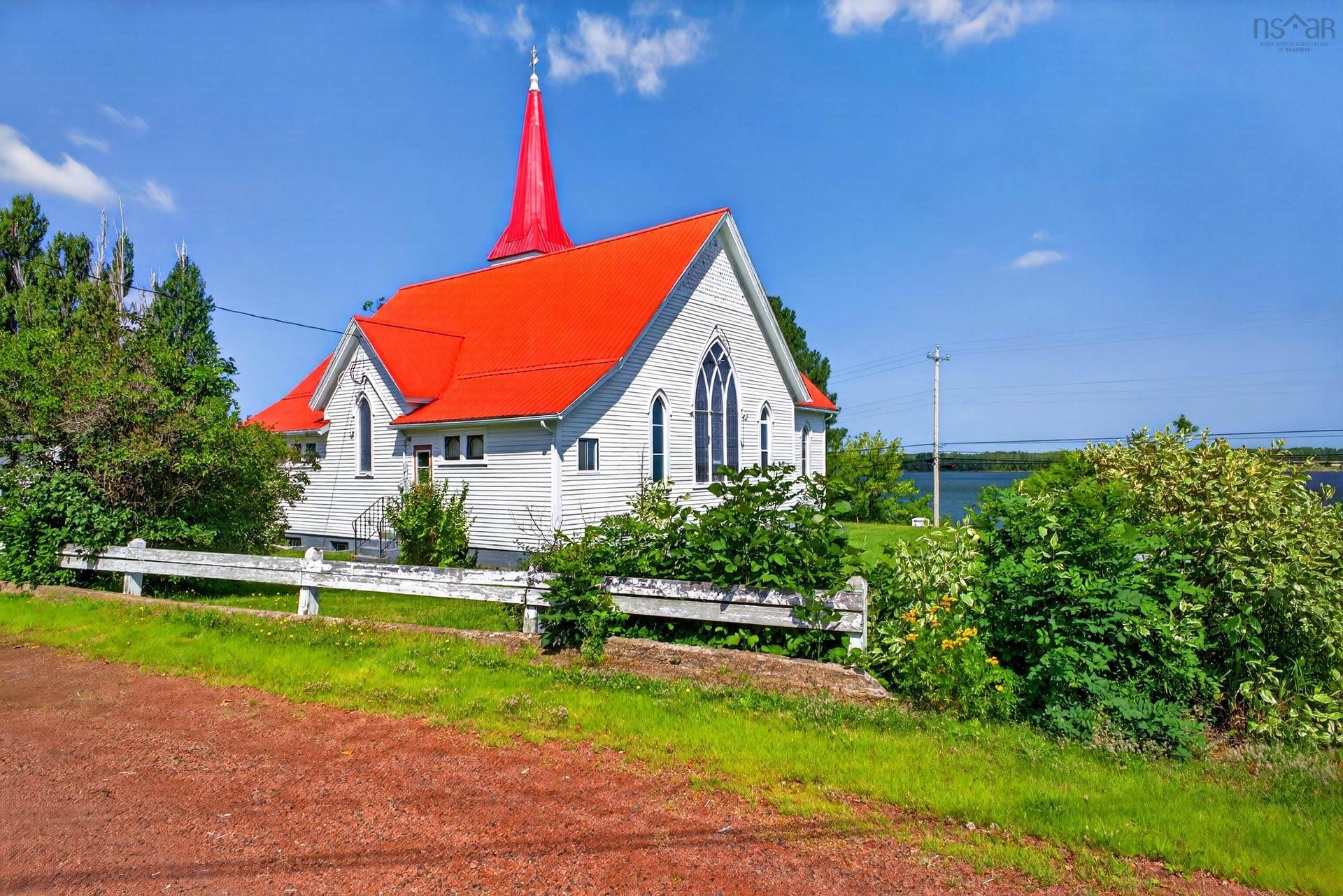 13968 Highway 6, Wallace, NS