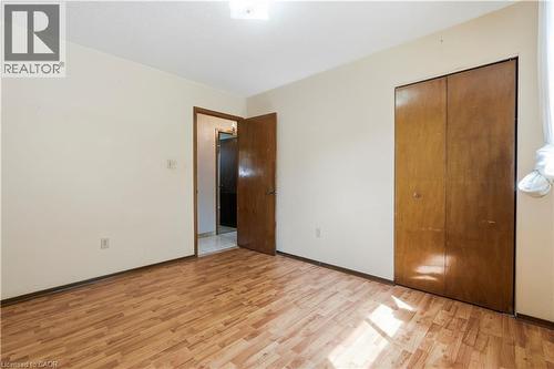 15 Duncairn Court, Hamilton, ON - Indoor Photo Showing Other Room