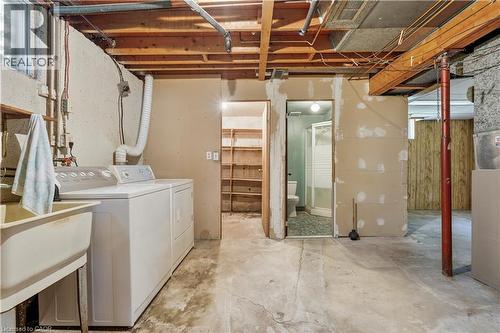 15 Duncairn Court, Hamilton, ON - Indoor