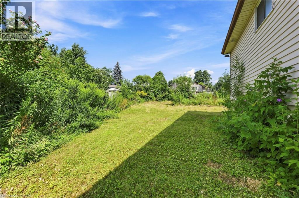 15 Duncairn Court, Hamilton, ON - Outdoor