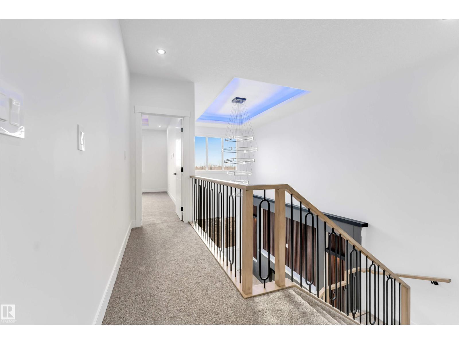 13136 187 Av Nw, Edmonton, AB - Indoor Photo Showing Other Room