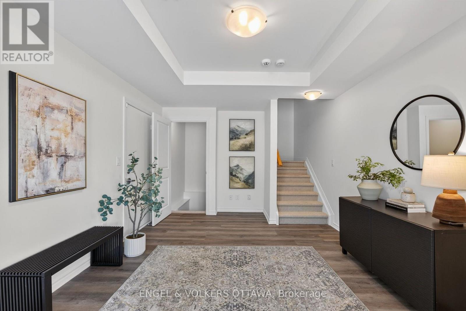 3652 Downpatrick Road, Ottawa, ON - Indoor Photo Showing Other Room