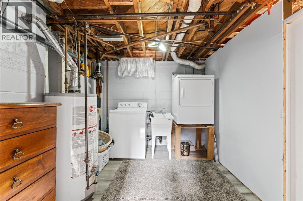 1714 Sun Valley Drive, Windsor, ON - Indoor