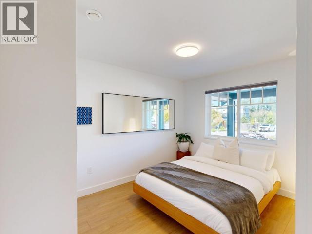 7117 Edgehill Crescent, Powell River, BC - Indoor Photo Showing Bedroom