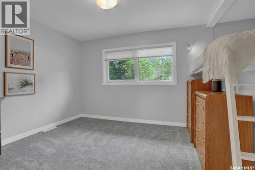 209 Douglas Avenue E, Regina, SK - Indoor