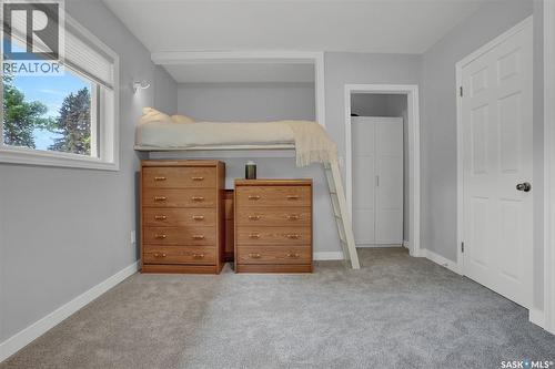 209 Douglas Avenue E, Regina, SK - Indoor