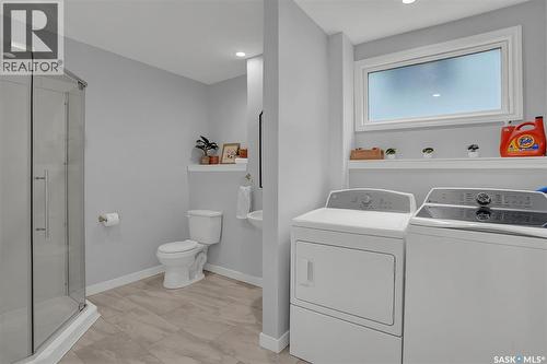 209 Douglas Avenue E, Regina, SK - Indoor Photo Showing Other Room