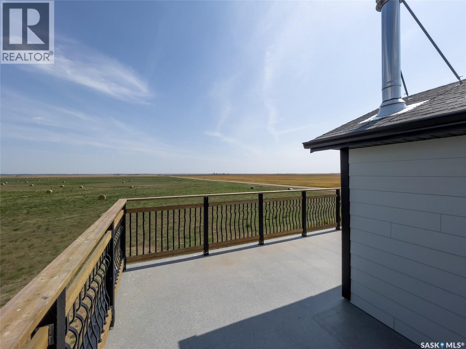 Ullrich Land & Yard, Sarnia Rm No. 221, SK