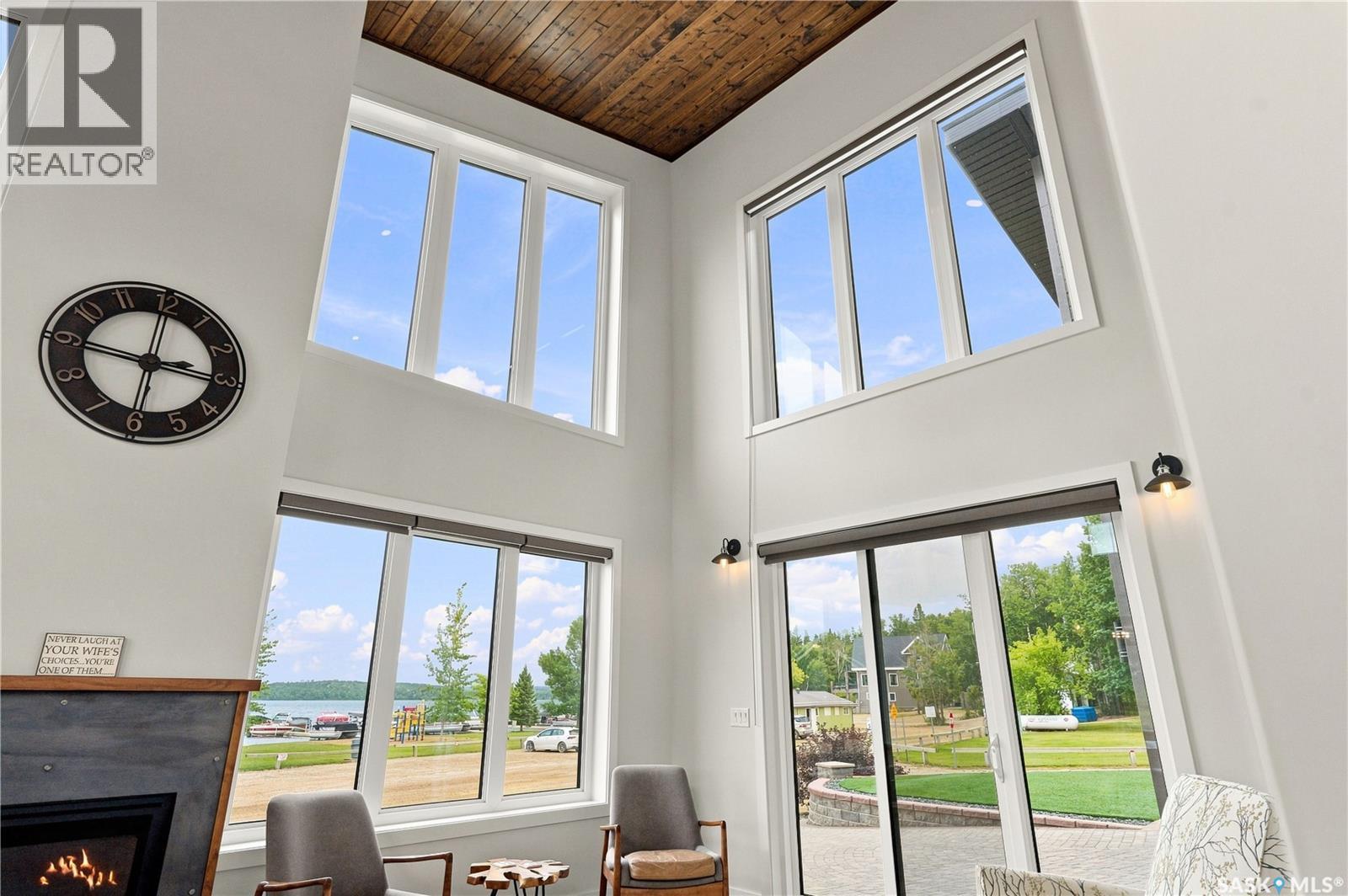5000 Lakeside Road, Marean Lake, SK - Indoor With Fireplace