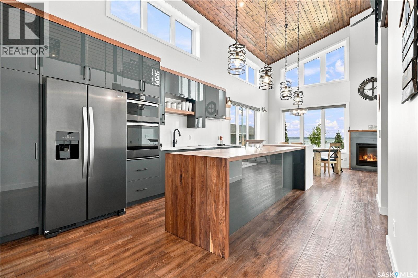 5000 Lakeside Road, Marean Lake, SK - Indoor Photo Showing Kitchen