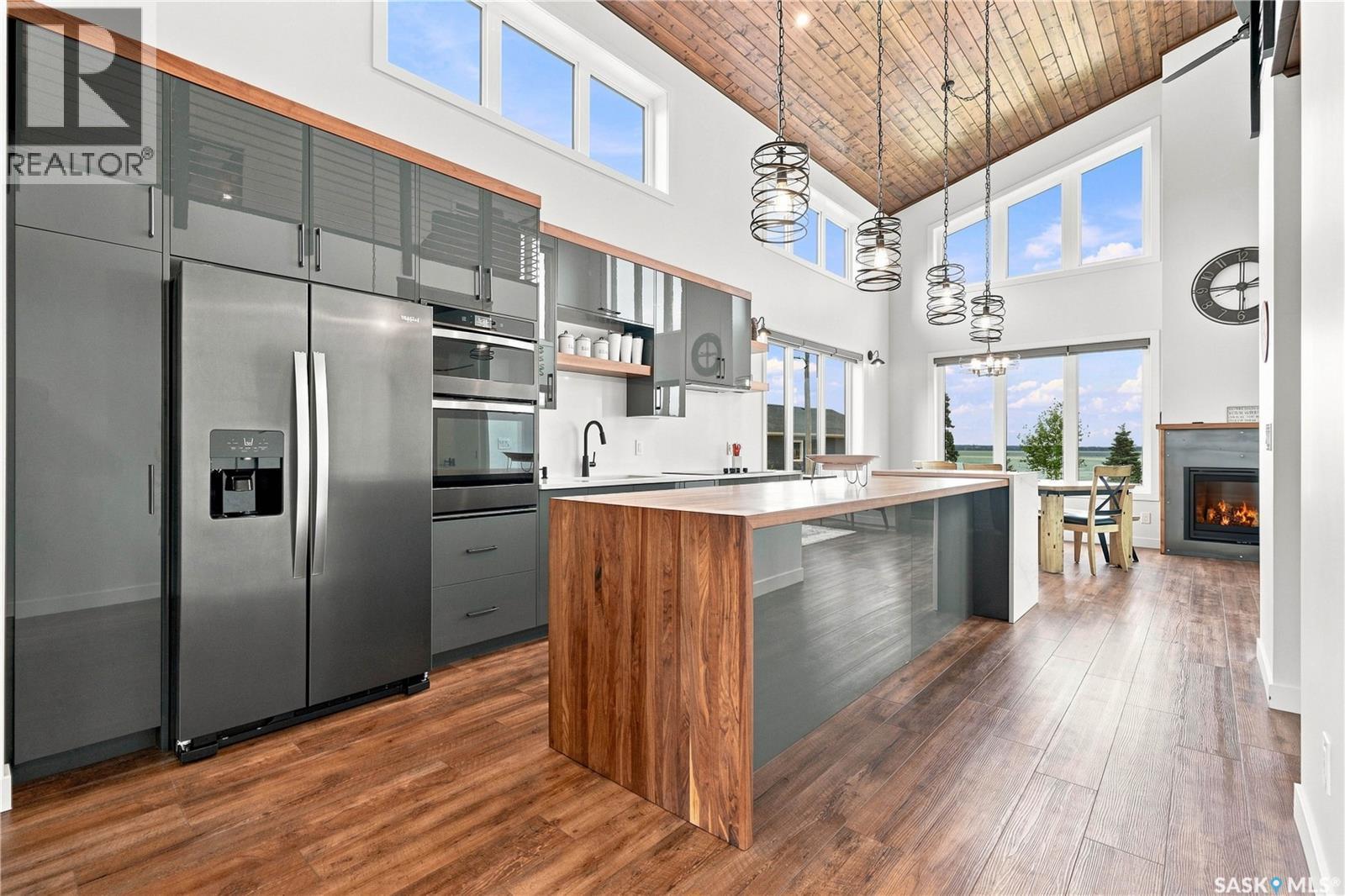 5000 Lakeside Road, Marean Lake, SK - Indoor Photo Showing Kitchen