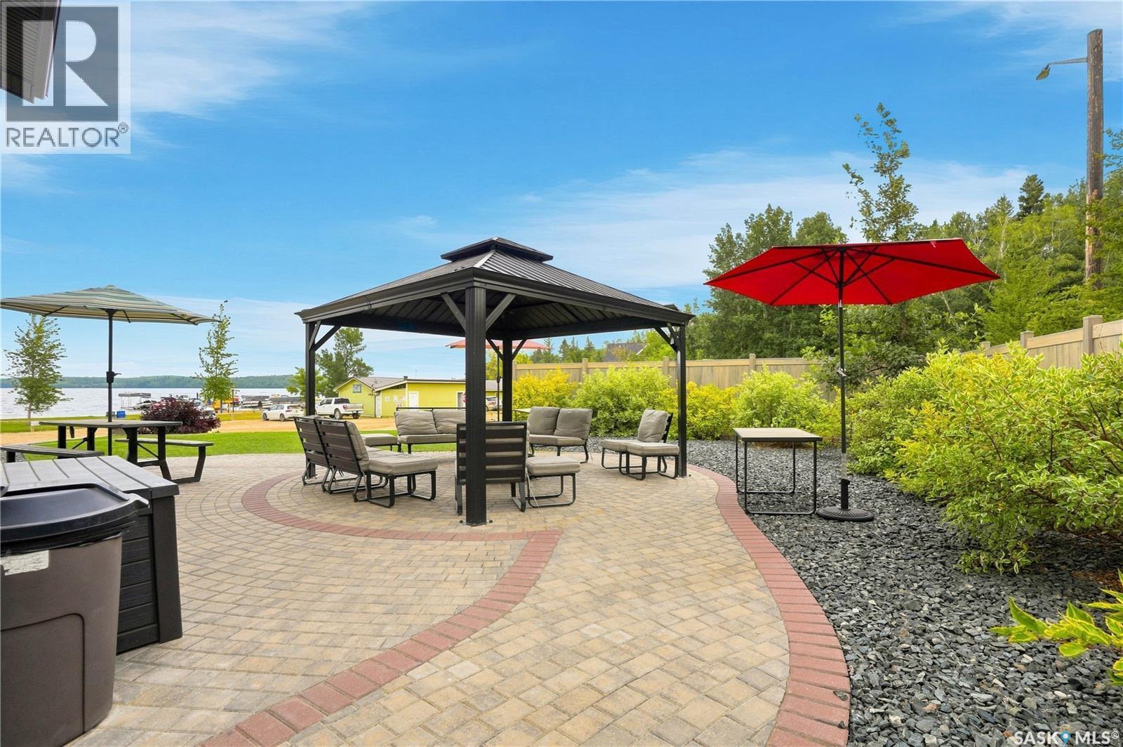 5000 Lakeside Road, Marean Lake, SK - Outdoor With Deck Patio Veranda