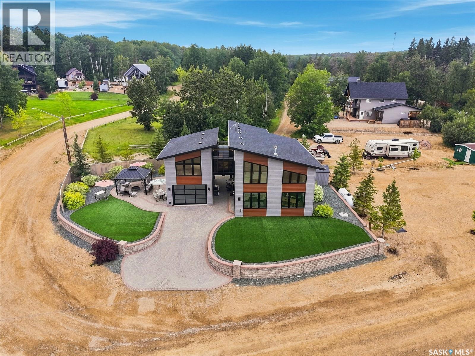 5000 Lakeside Road, Marean Lake, SK - Outdoor With View