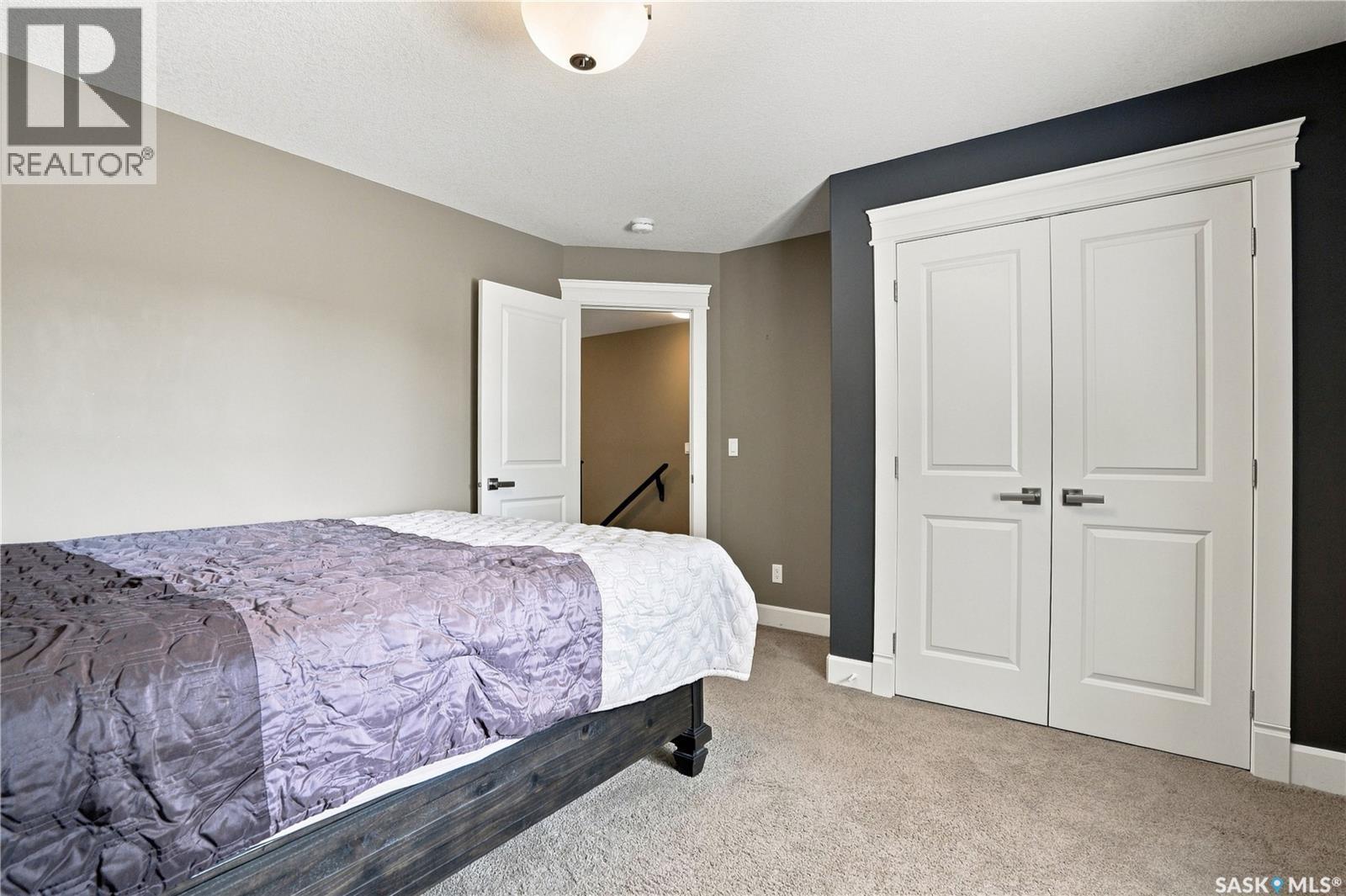 321 110Th Street W, Saskatoon, SK - Indoor Photo Showing Bedroom