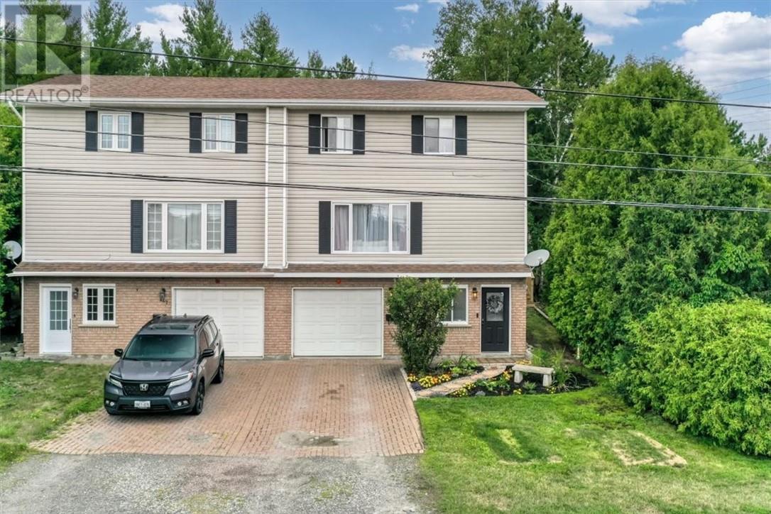 444 St. Raphael, Sudbury, ON - Outdoor