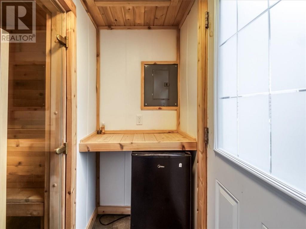 444 St. Raphael, Sudbury, ON - Indoor Photo Showing Other Room