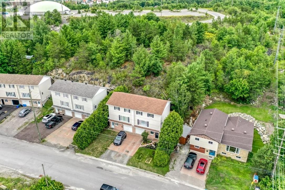 444 St. Raphael, Sudbury, ON - Outdoor