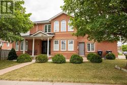 19 STERRITT DRIVE Brampton, ON L6Y 5E4