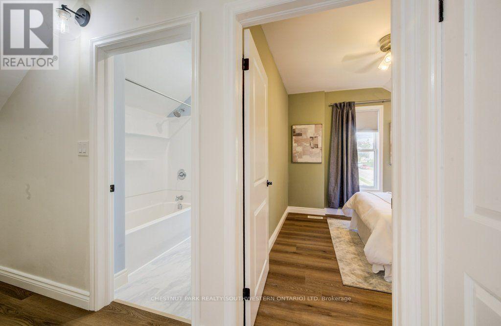 185 Strange Street, Kitchener, ON - Indoor Photo Showing Other Room