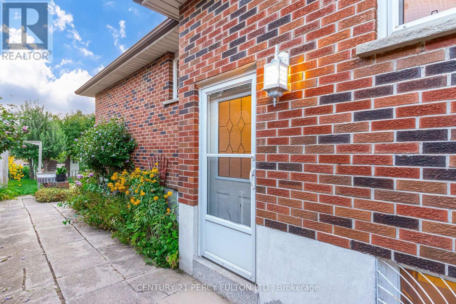 46 Cedar Drive, Toronto, ON - Outdoor With Exterior