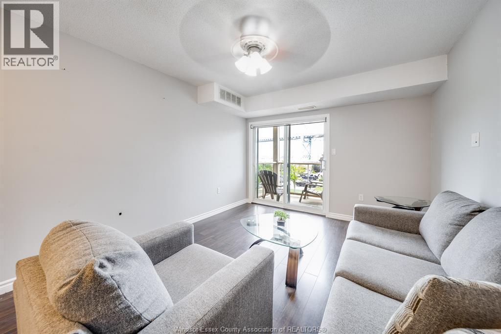 3000 Sandwich Street Unit# 309, Windsor, ON - Indoor