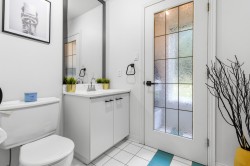 Powder room - 