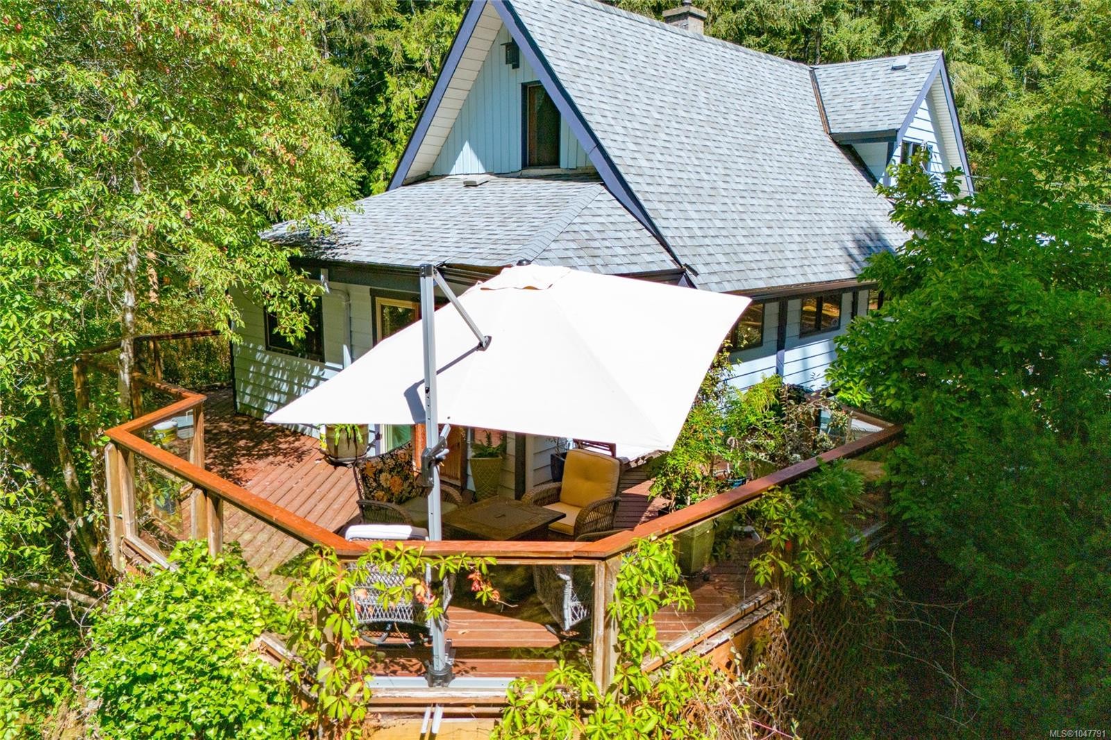13725 Jennifer Rd, Cassidy, BC