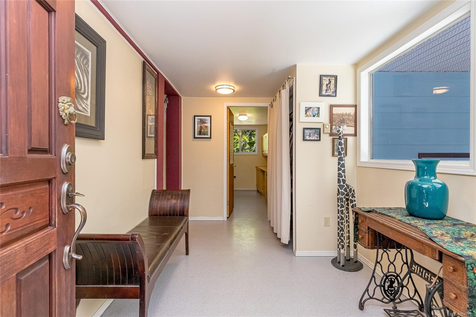 13725 Jennifer Rd, Cassidy, BC