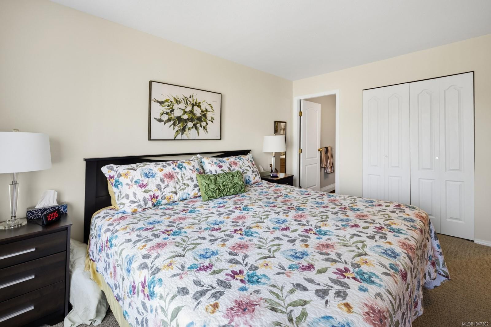 #307-254 First St, Duncan, BC - Indoor Photo Showing Bedroom