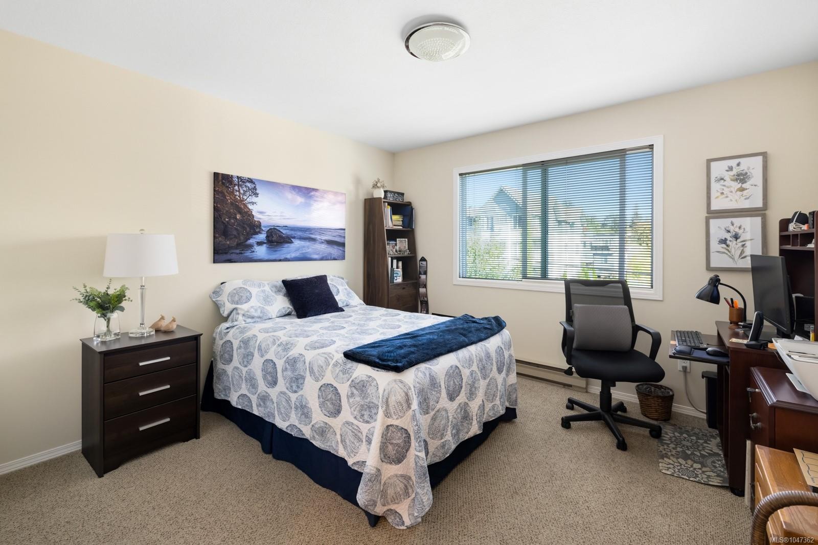 #307-254 First St, Duncan, BC - Indoor Photo Showing Bedroom