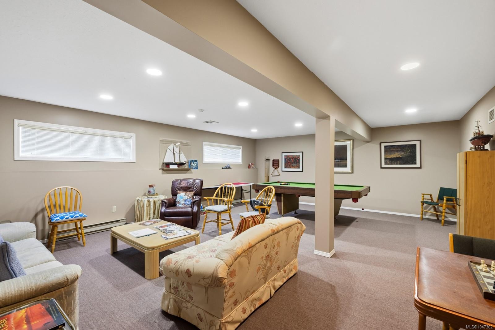 #307-254 First St, Duncan, BC - Indoor Photo Showing Basement