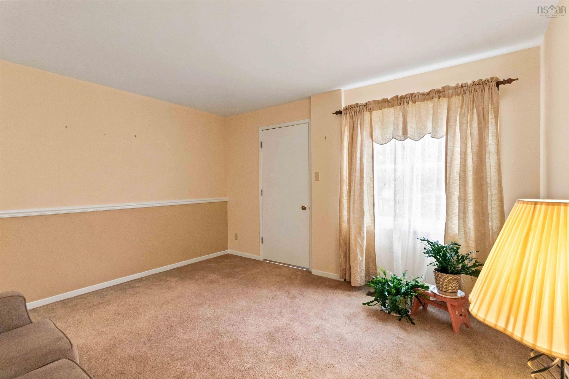 2552 Brunswick Street, Halifax, NS - Indoor Photo Showing Other Room