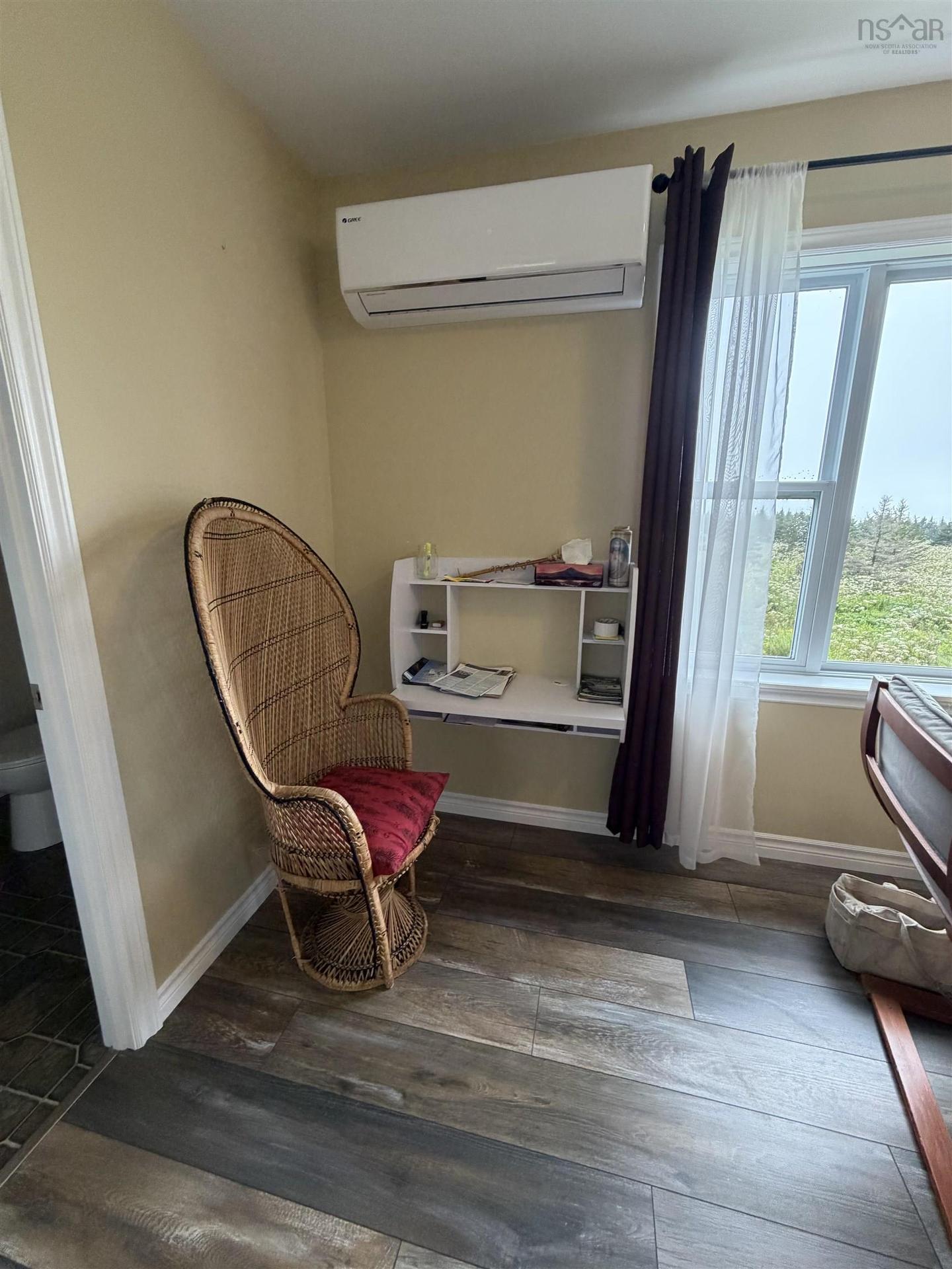 1698 Highway 247, L'Ardoise, NS - Indoor