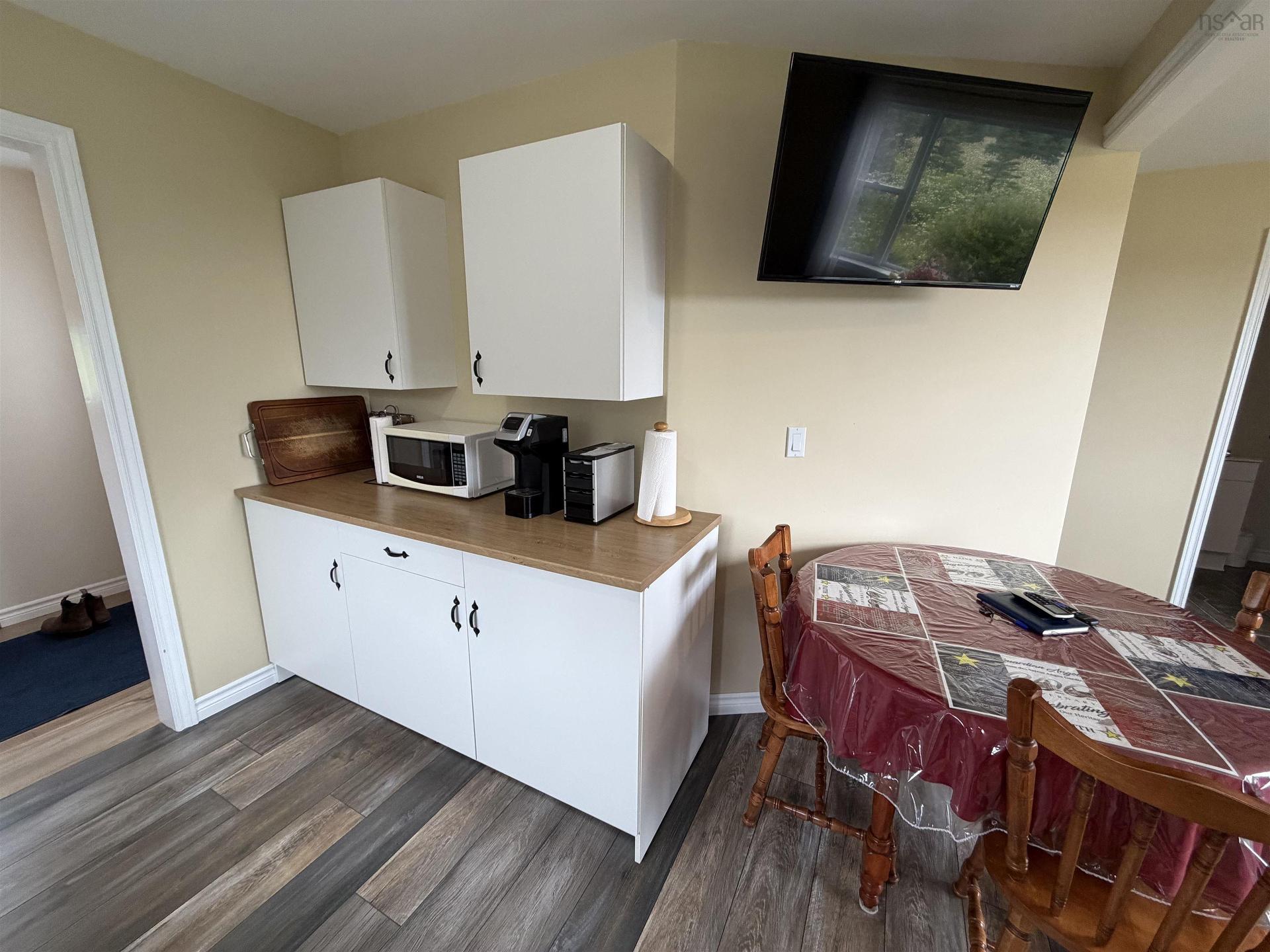 1698 Highway 247, L'Ardoise, NS - Indoor Photo Showing Kitchen