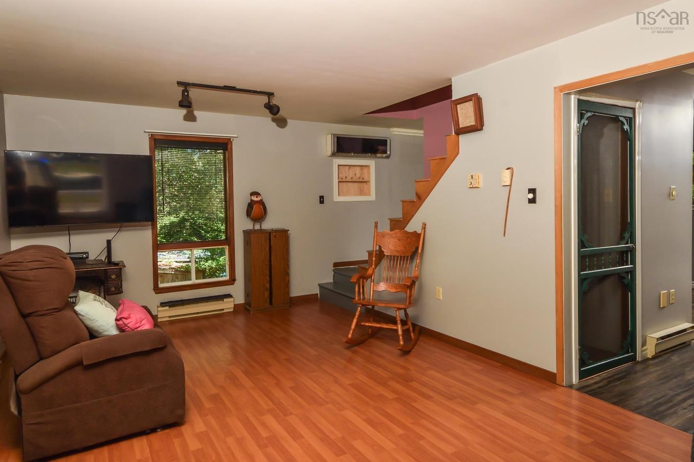 27 Riverview Drive, Bridgewater, NS - Indoor
