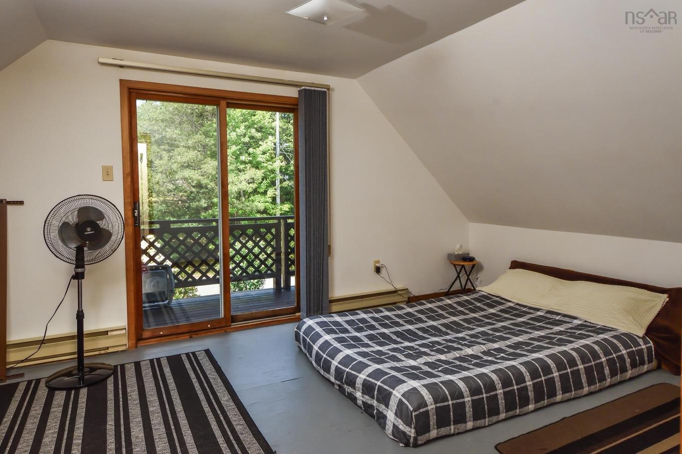 27 Riverview Drive, Bridgewater, NS - Indoor Photo Showing Bedroom