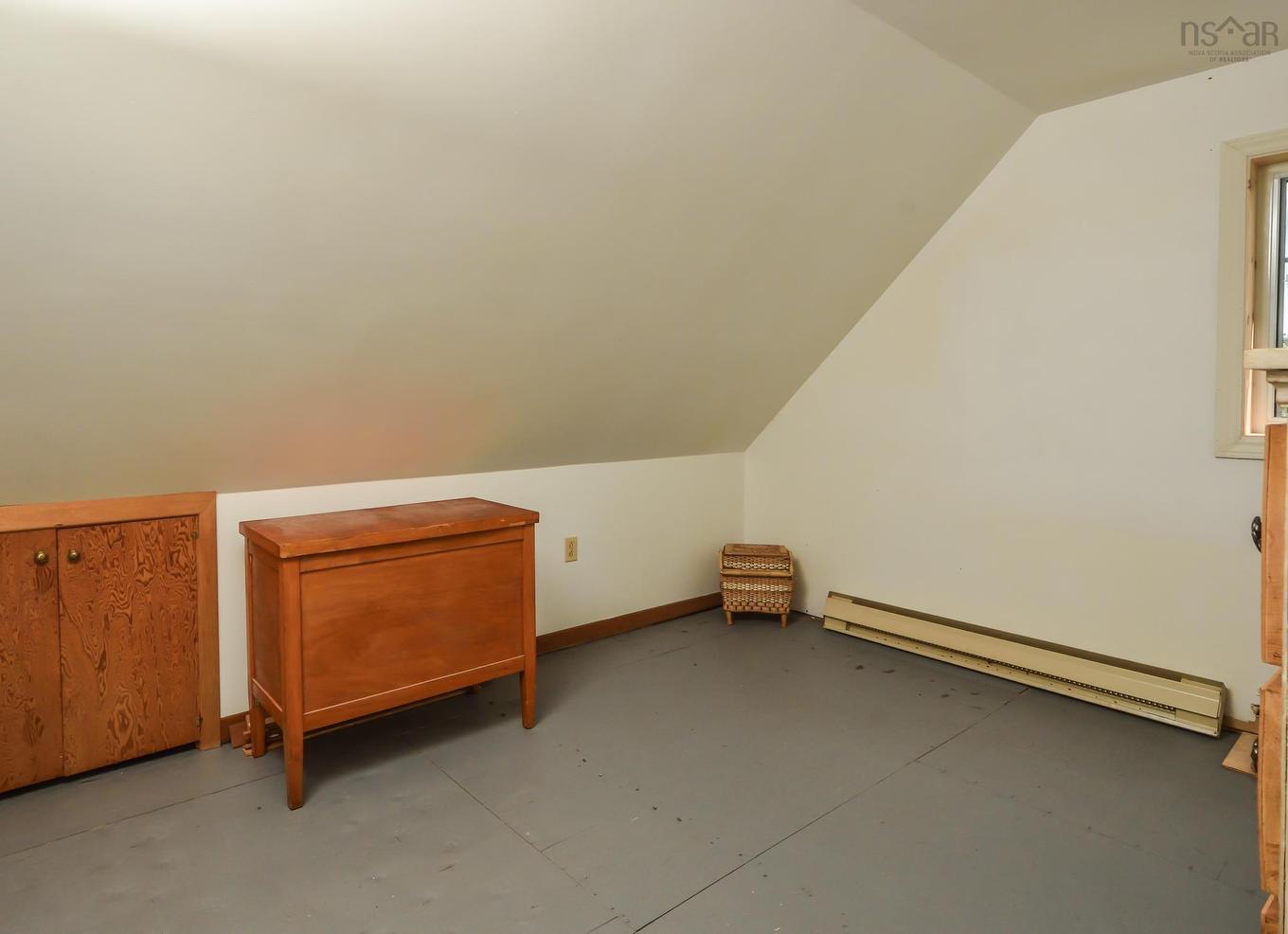 27 Riverview Drive, Bridgewater, NS - Indoor Photo Showing Other Room