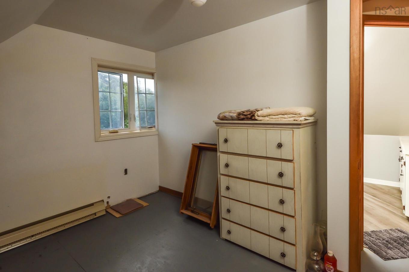 27 Riverview Drive, Bridgewater, NS - Indoor
