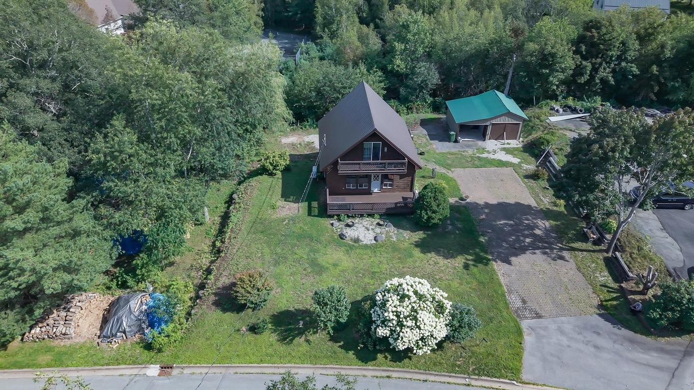27 Riverview Drive, Bridgewater, NS - Outdoor