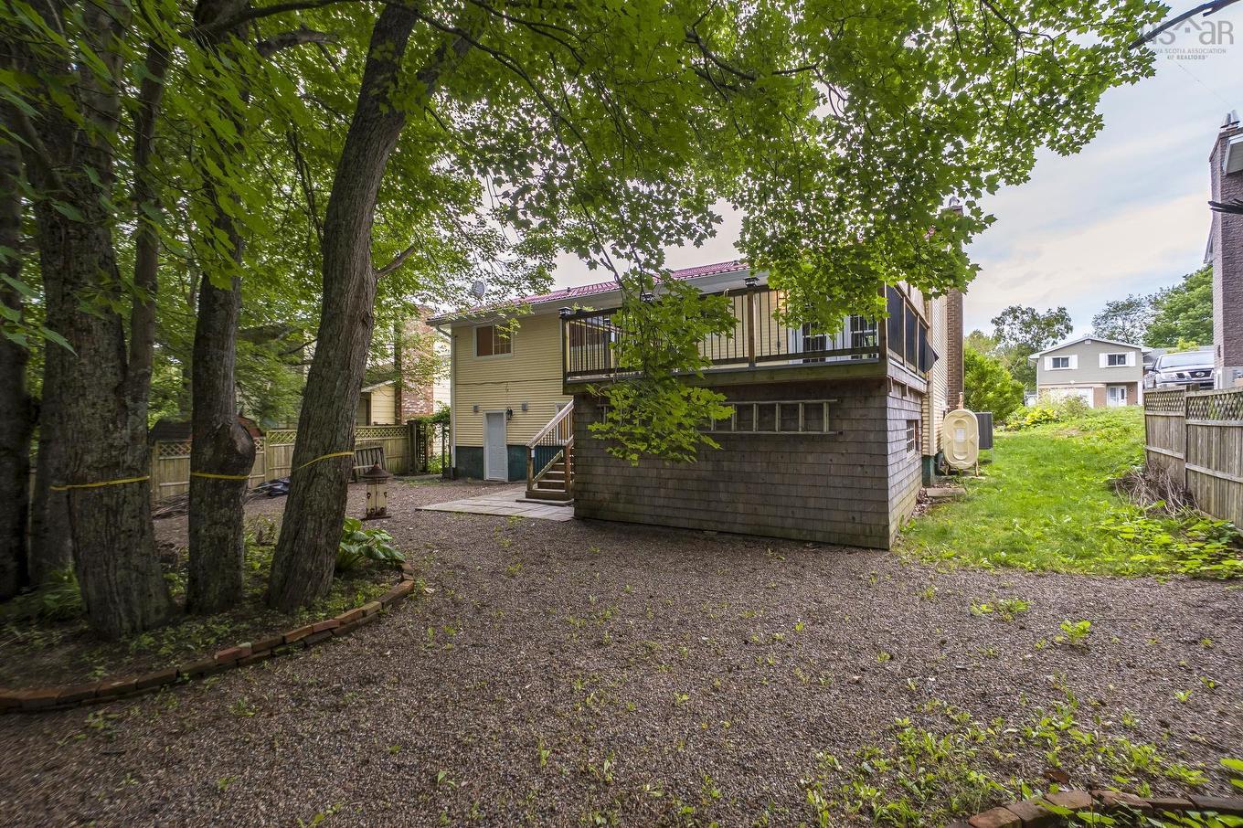 42 Spring Avenue, Dartmouth, NS - Outdoor