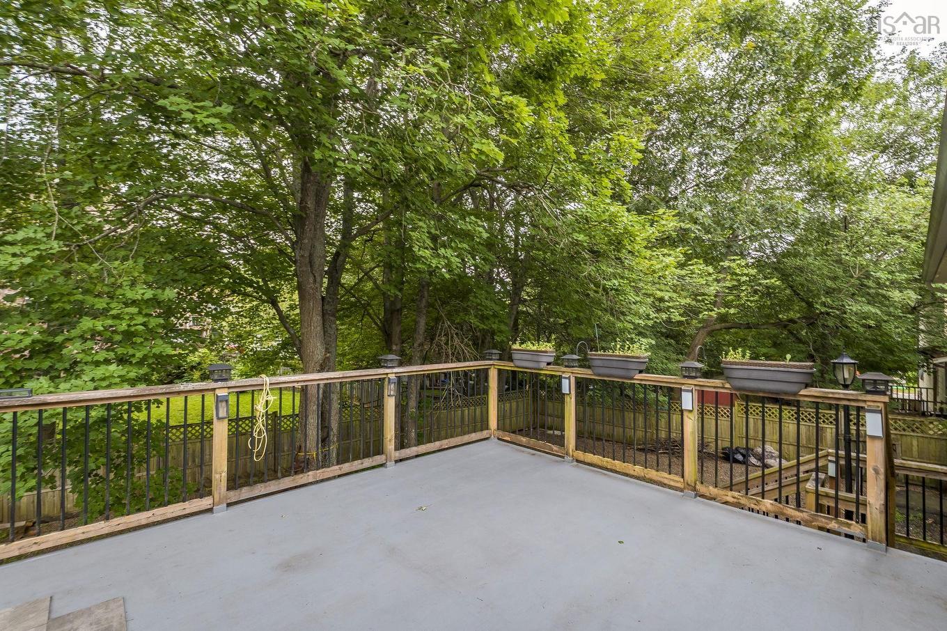 42 Spring Avenue, Dartmouth, NS - Outdoor