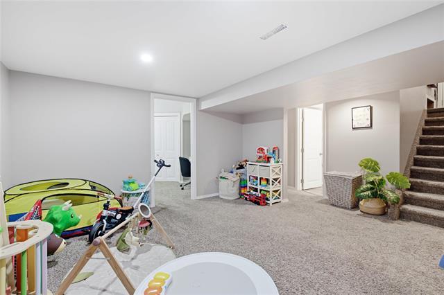 200 Toronto Ave, Selkirk, MB - Indoor