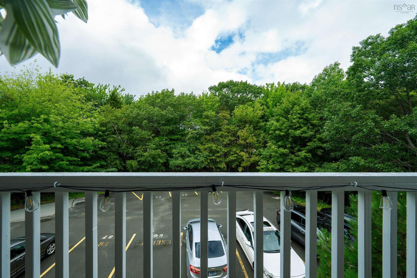 305 93 Kearney Lake Road, Halifax, NS - Outdoor