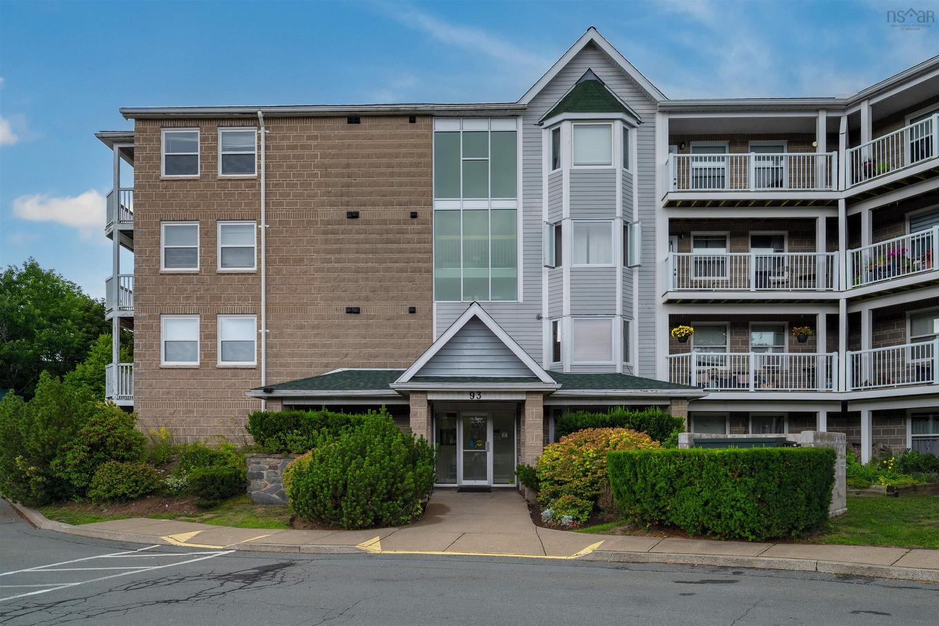 305 93 Kearney Lake Road, Halifax, NS - Outdoor With Facade
