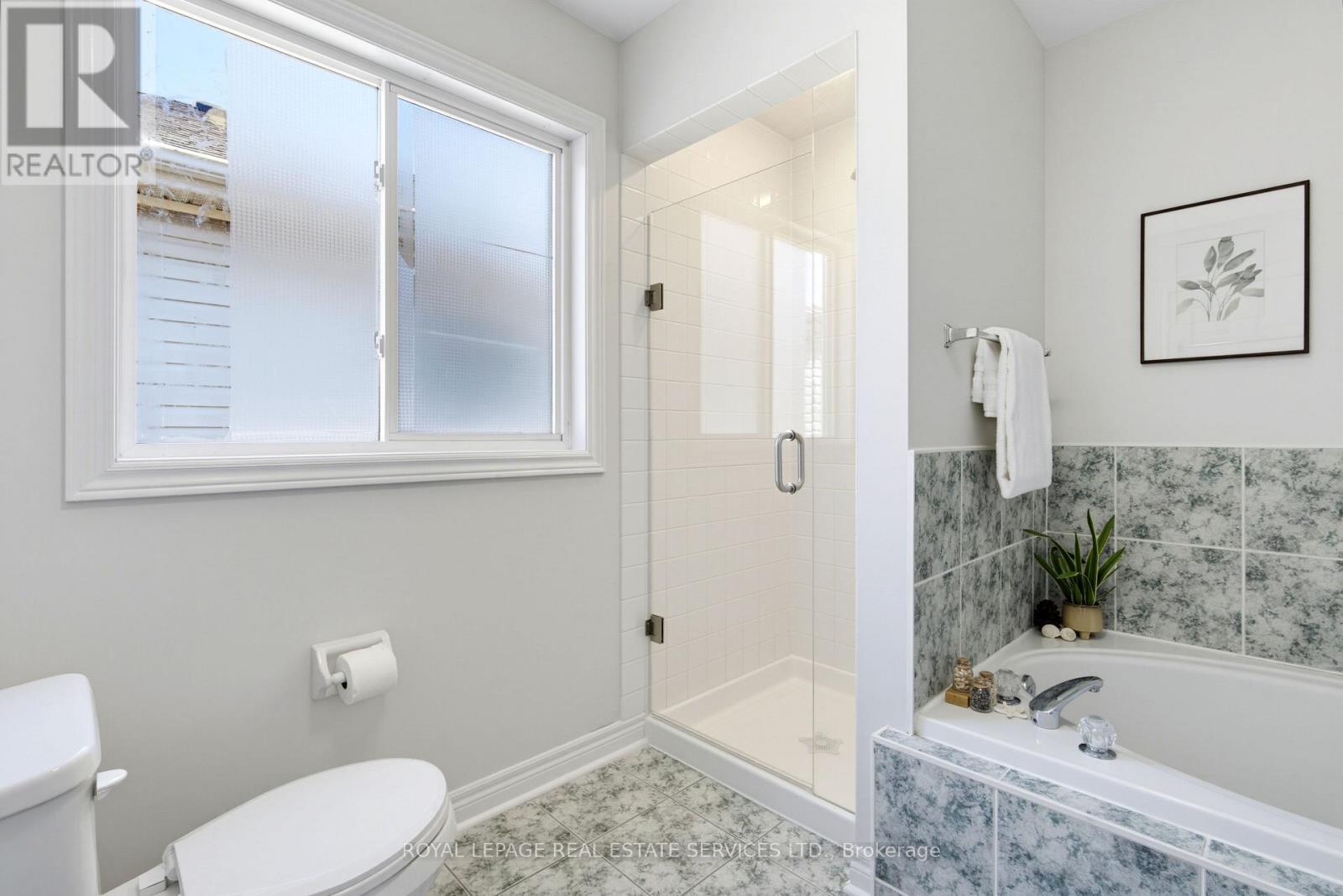 5582 Kimmeridge Gate, Mississauga, ON