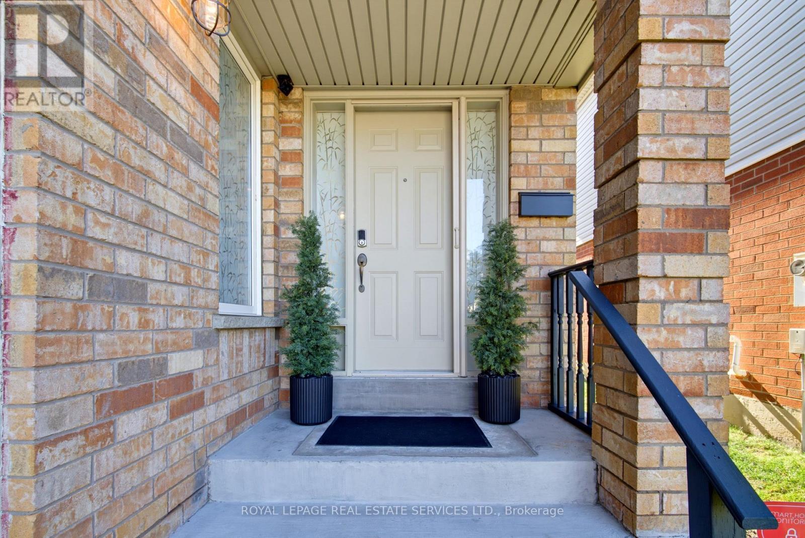 5582 Kimmeridge Gate, Mississauga, ON